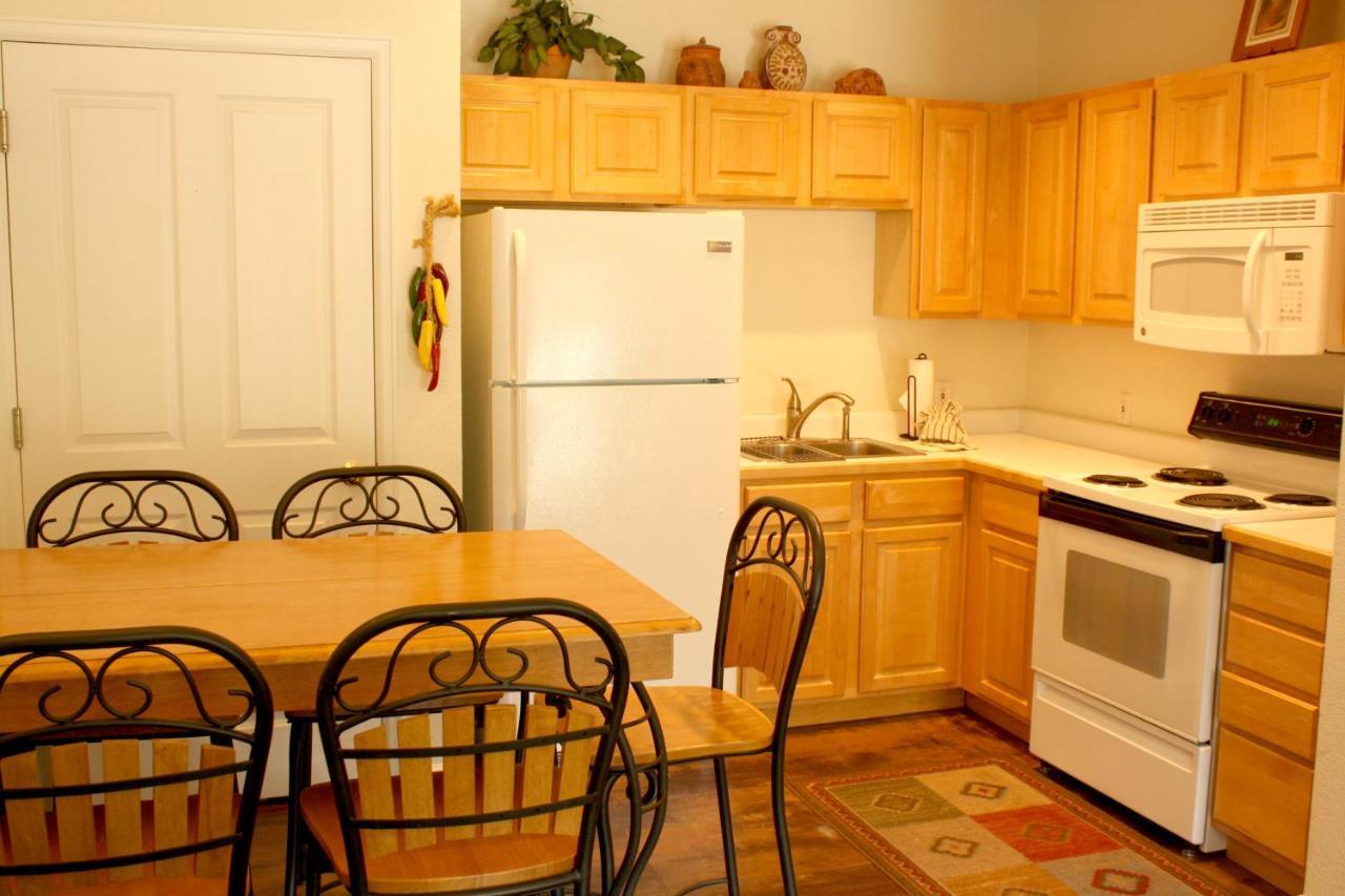 Pinecreek #I - 1 Bedroom - Close To Town - Shuttle To Slopes - Pool And Hot Tub Access Breckenridge Eksteriør billede